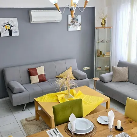 Appartement 3 Bedrooms In Oeluedeniz, Ovacik